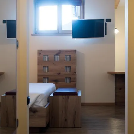 Hotel Crepei 3*