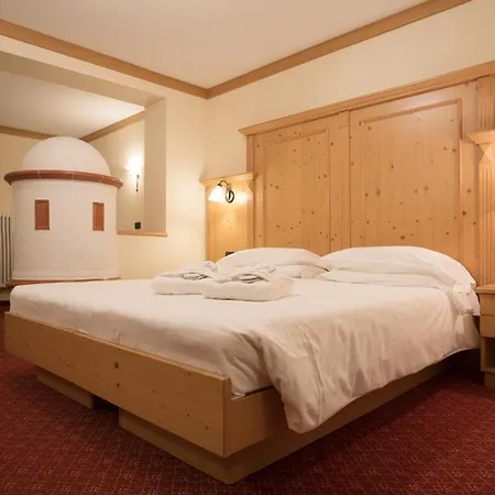 Crepei Hotel 3*